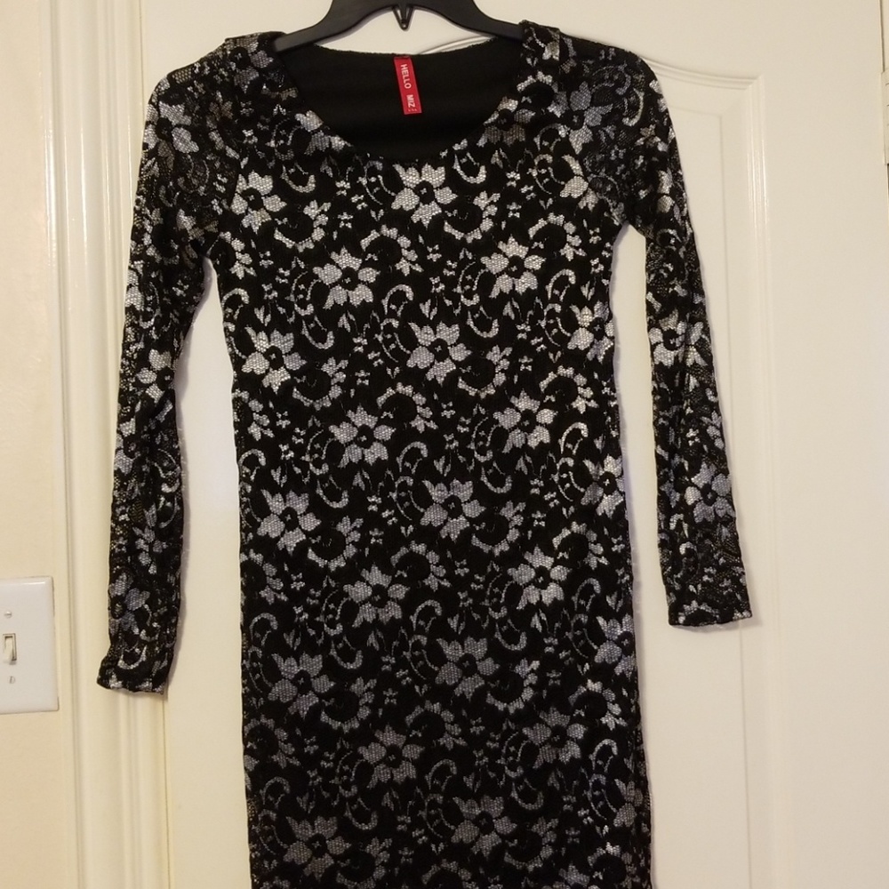 Black and white maternity dress